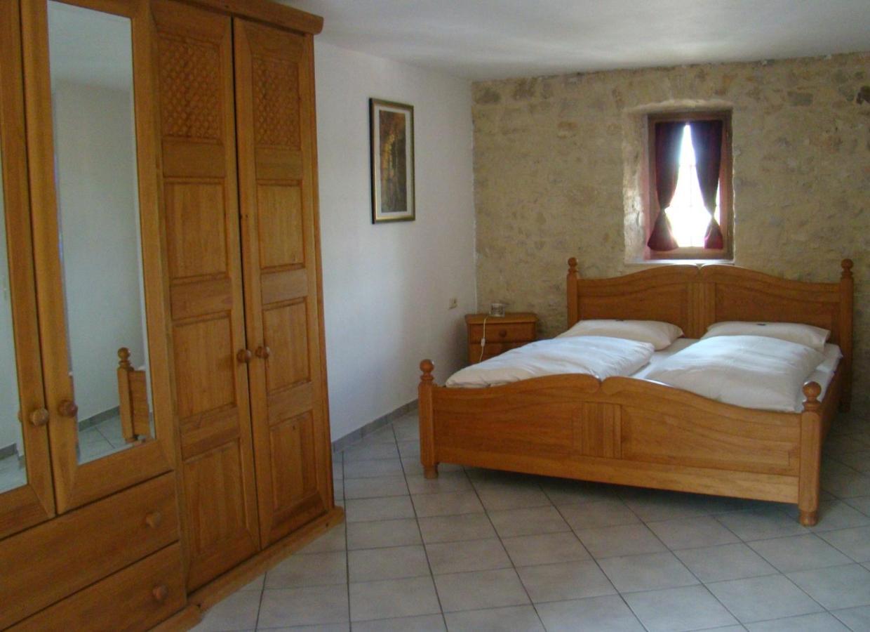 Hotel Burg Katzenstein Esterno foto